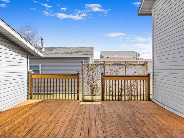 211 Warren Street, Albany, WI 53502