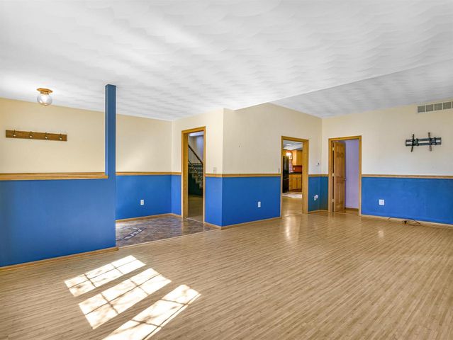 211 Warren Street, Albany, WI 53502