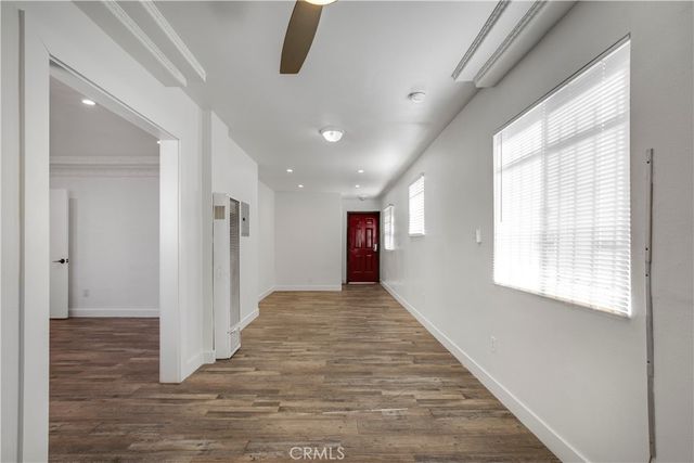 522 W 82nd St, Los Angeles, CA 90044
