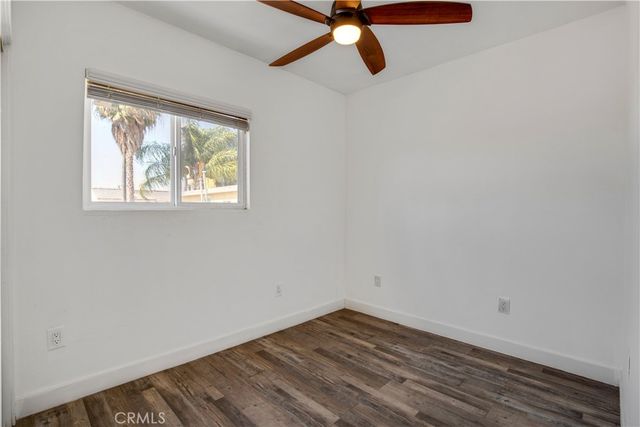 522 W 82nd St, Los Angeles, CA 90044