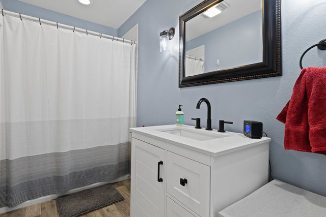 1326 Circle Drive, Beckville, TX 75631