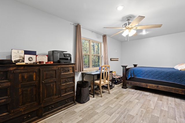 1326 Circle Drive, Beckville, TX 75631