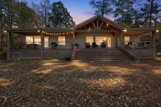 1326 Circle Drive, Beckville, TX 75631