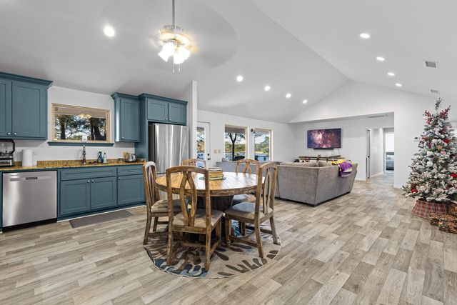 1326 Circle Drive, Beckville, TX 75631