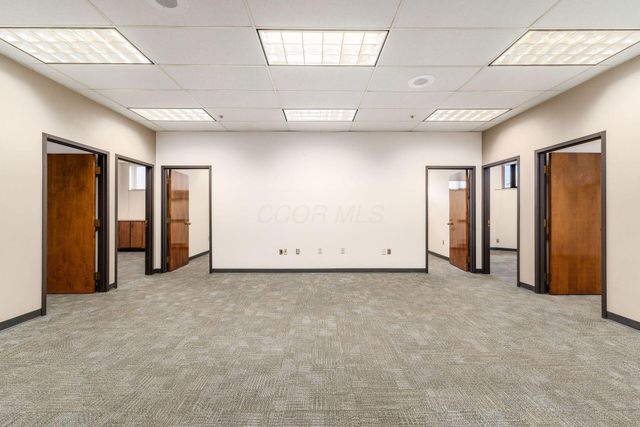 68 W Church Street, Entire 1st Floor, Newark, OH 43055