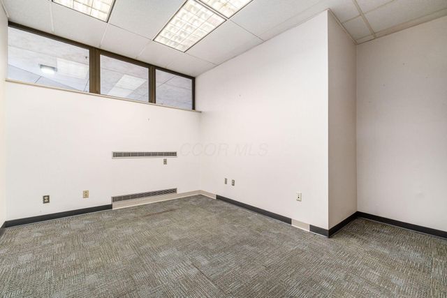 68 W Church Street, Entire 1st Floor, Newark, OH 43055