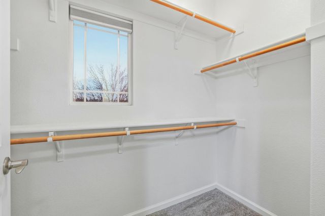 1587 Rich Dr, Yuba City, CA 95993