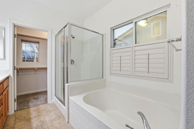 1587 Rich Dr, Yuba City, CA 95993