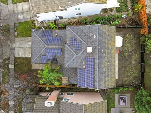 1587 Rich Dr, Yuba City, CA 95993