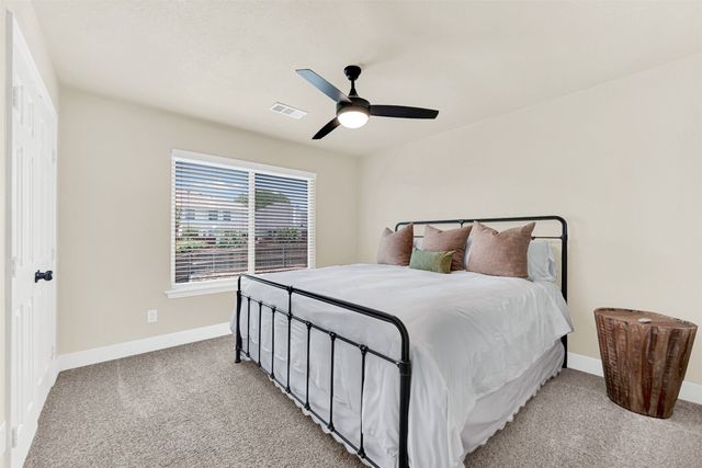 3024 Greenway Drive, Burleson, TX 76028