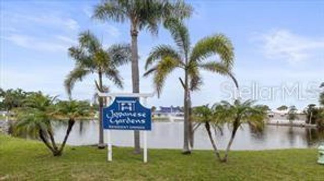 730 GLORIOSA ROAD, Venice, FL 34293