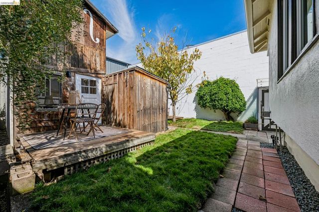 937 Grayson St, Berkeley, CA 94710
