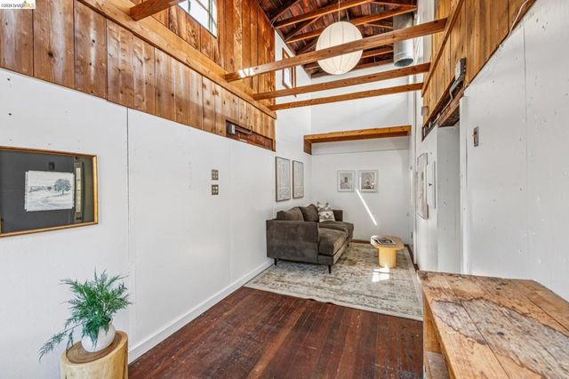 937 Grayson St, Berkeley, CA 94710