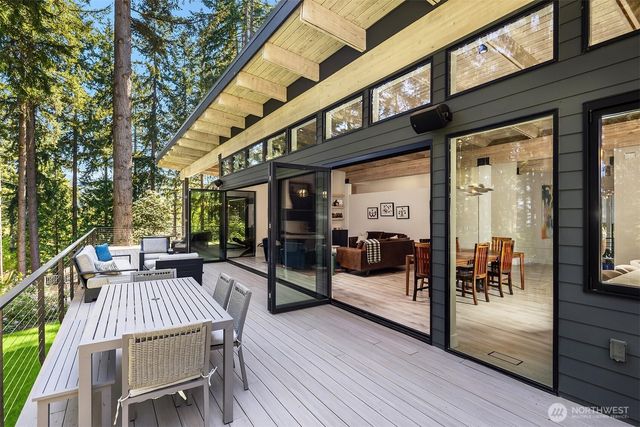 3216 168th Place SE, Bellevue, WA 98008