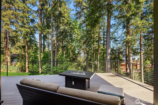 3216 168th Place SE, Bellevue, WA 98008