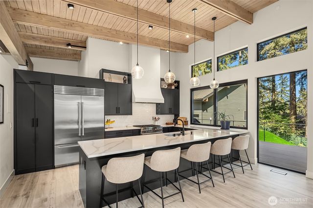 3216 168th Place SE, Bellevue, WA 98008