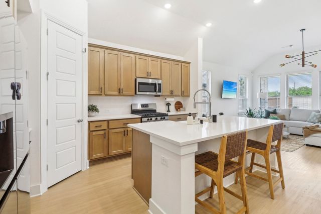 4718 Firewheel Court, Aubrey, TX 76227