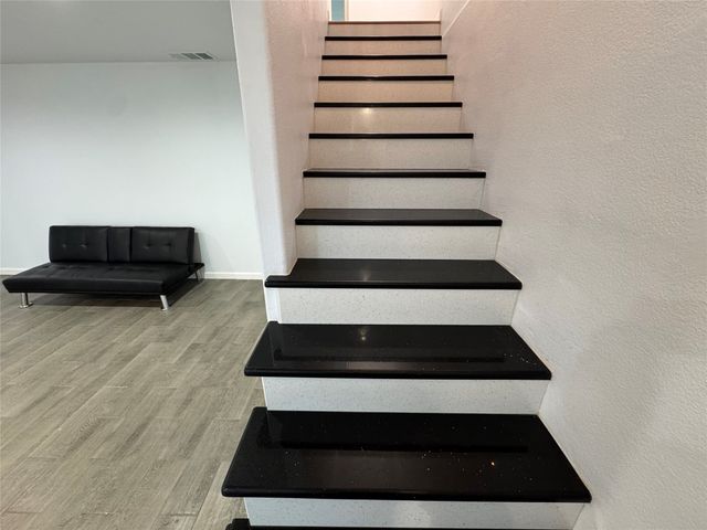 1020 Crazy Horse, Quinlan, TX 75474