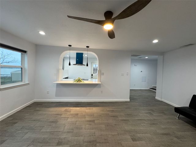 1020 Crazy Horse, Quinlan, TX 75474