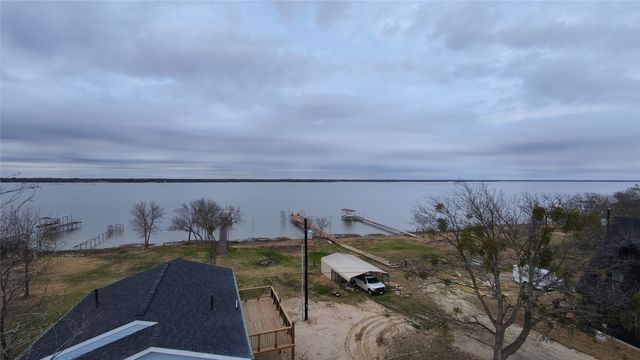 1020 Crazy Horse, Quinlan, TX 75474