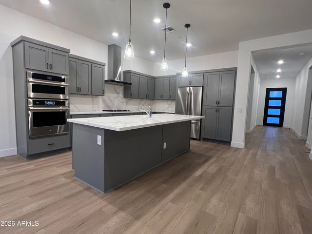 33441 N 129th Lane, Peoria, AZ 85383