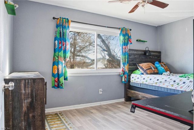 1527 Grove ST, Hampton, VA 23664