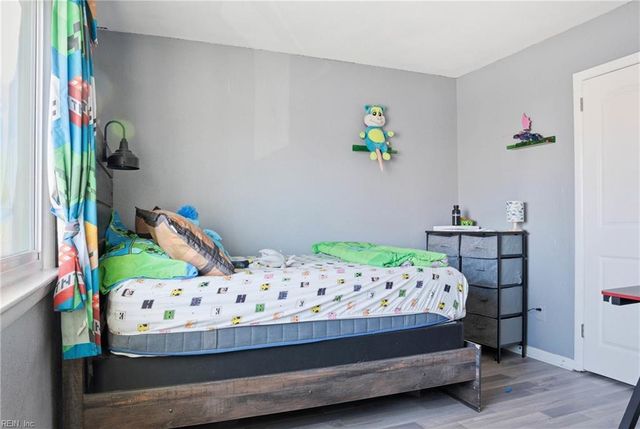 1527 Grove ST, Hampton, VA 23664