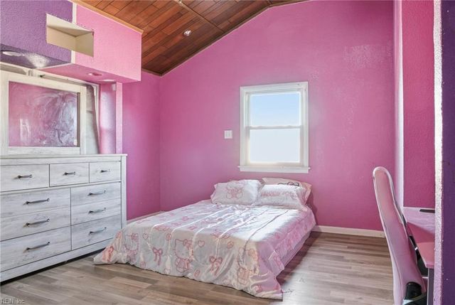 1527 Grove ST, Hampton, VA 23664