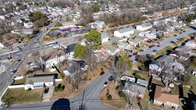 1527 Grove ST, Hampton, VA 23664