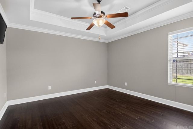 608 Surrey Lane, Benton, AR 72015
