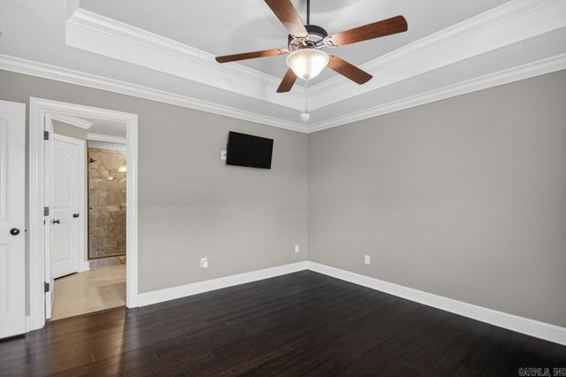 608 Surrey Lane, Benton, AR 72015