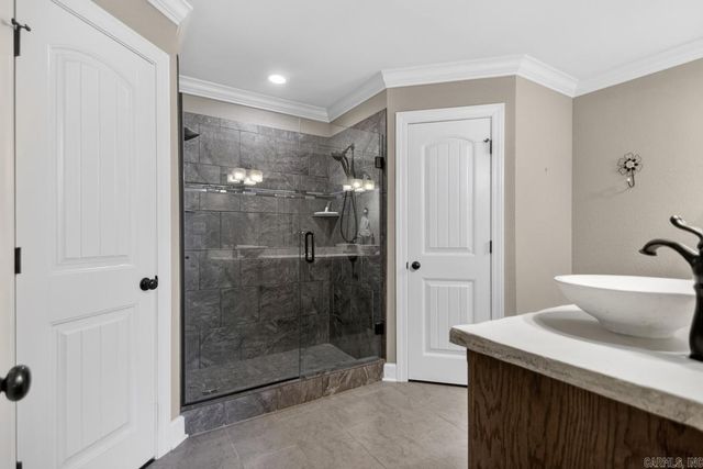 608 Surrey Lane, Benton, AR 72015
