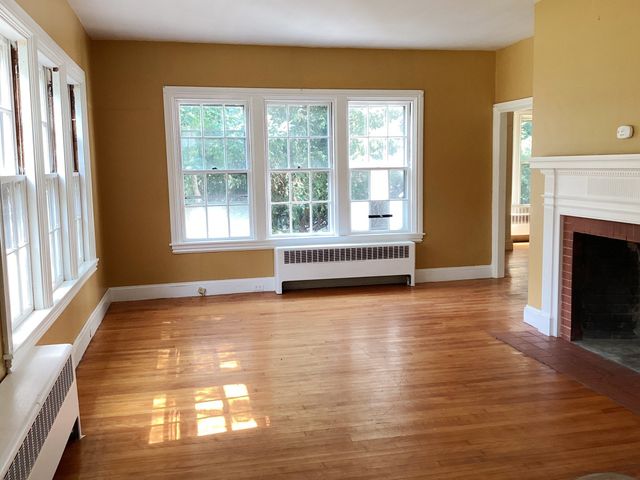365 South Main St, Attleboro, MA 02703