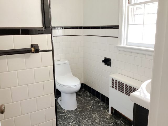 365 South Main St, Attleboro, MA 02703