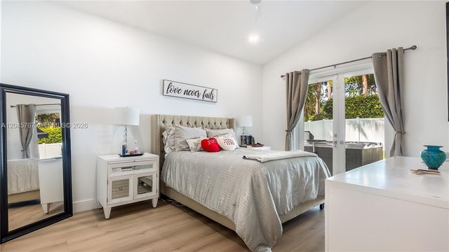 123 SW 164th Avenue, Pembroke Pines, FL 33027