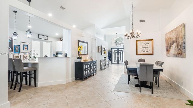 123 SW 164th Avenue, Pembroke Pines, FL 33027