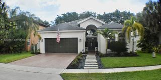 123 SW 164th Avenue, Pembroke Pines, FL 33027