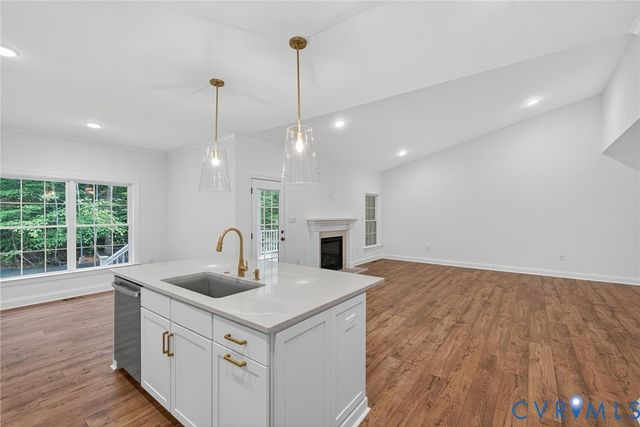 15124 Johns Trace Cir, Montpelier, VA 23192