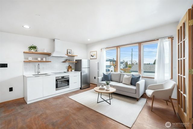 3720 N Huson Street, Tacoma, WA 98407