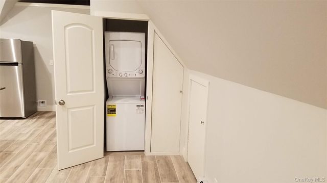 241 E Broadway 4, Long Beach, NY 11561