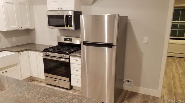 241 E Broadway 4, Long Beach, NY 11561