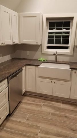 241 E Broadway 4, Long Beach, NY 11561