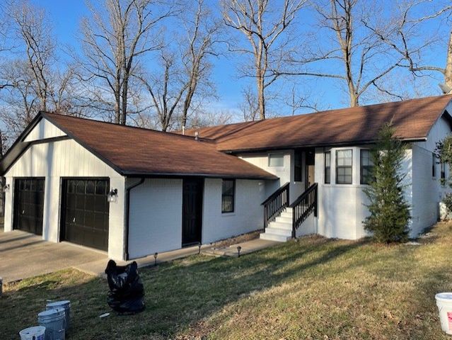 2300 Oakwood Avenue, Bentonville, AR 72712