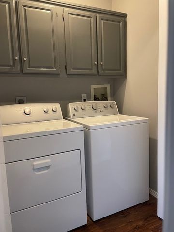 2300 Oakwood Avenue, Bentonville, AR 72712