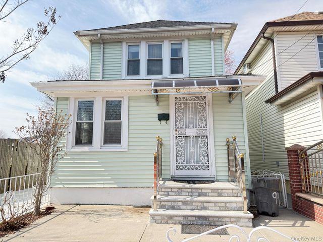 9472 199th Street, Hollis, NY 11423