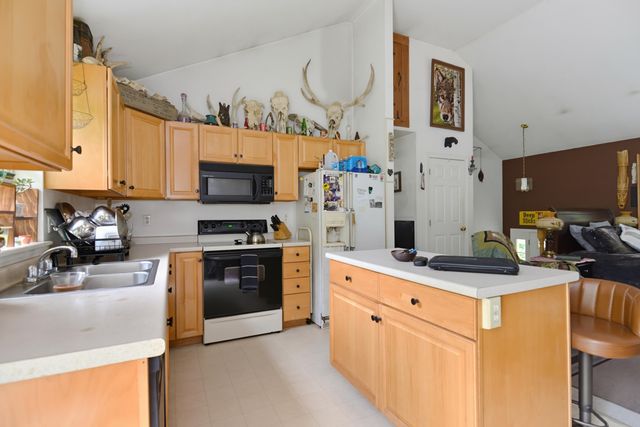 375 Main Street, Rindge, NH 03461