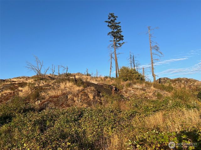 7006 State Route 20, Anacortes, WA 98221