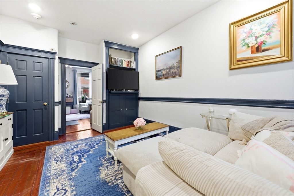 49 Revere Street 3, Boston, MA 02114