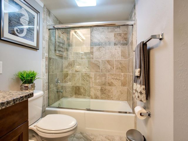 660 ISLAND WAY 202, Clearwater Beach, FL 33767