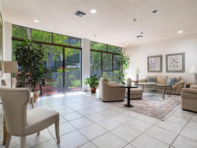 660 ISLAND WAY 202, Clearwater Beach, FL 33767